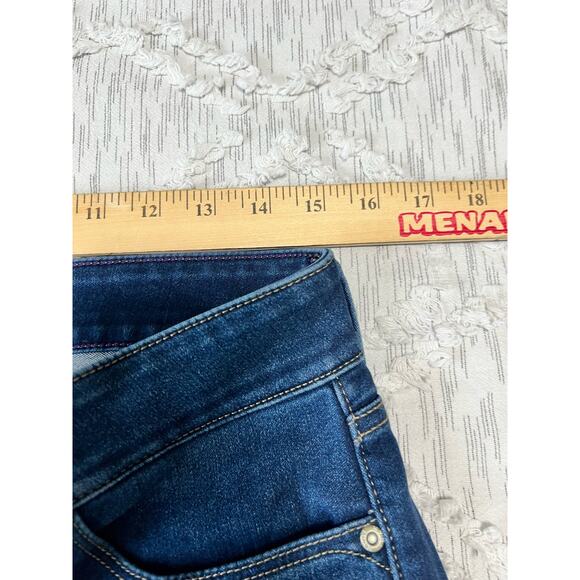 NYDJ Not Your Daughters Jeans Sheri Slim Soft Denim Jean Sz 10 USA - Picture 5 of 8